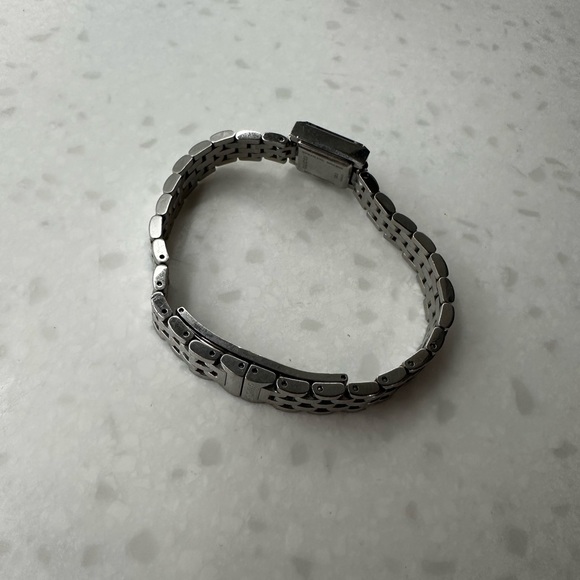 Gucci Diamond Watch Unisex - Picture 3 of 7